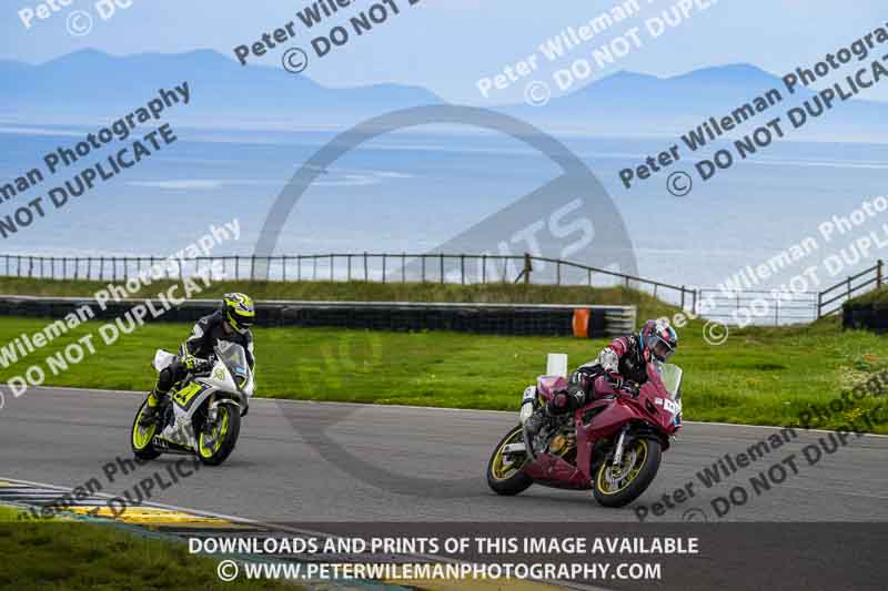 anglesey no limits trackday;anglesey photographs;anglesey trackday photographs;enduro digital images;event digital images;eventdigitalimages;no limits trackdays;peter wileman photography;racing digital images;trac mon;trackday digital images;trackday photos;ty croes